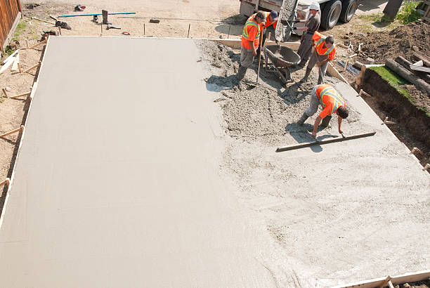 Best Concrete Installation Cost  in Glade Spring, VA